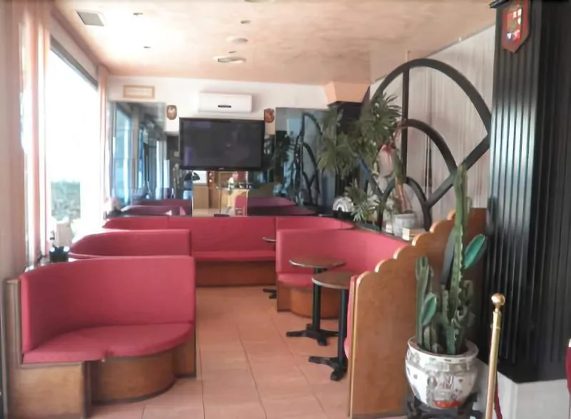 סוטומרינה Hotel Touring