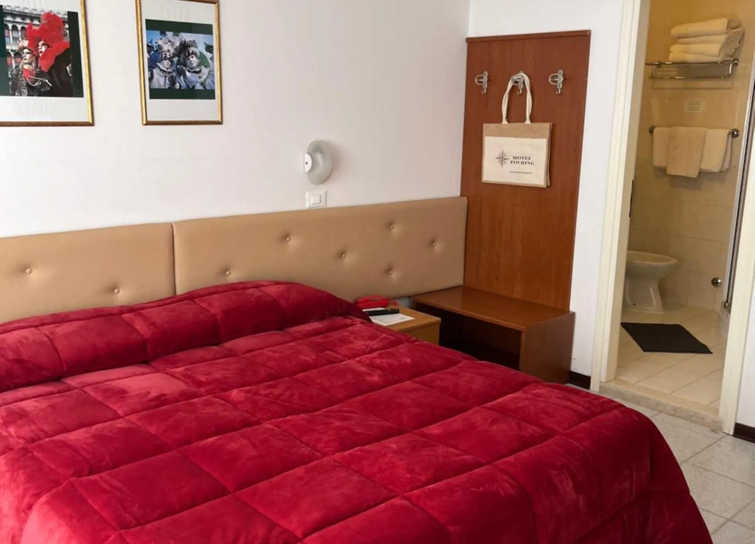 ***  סוטומרינה Hotel Touring איטליה