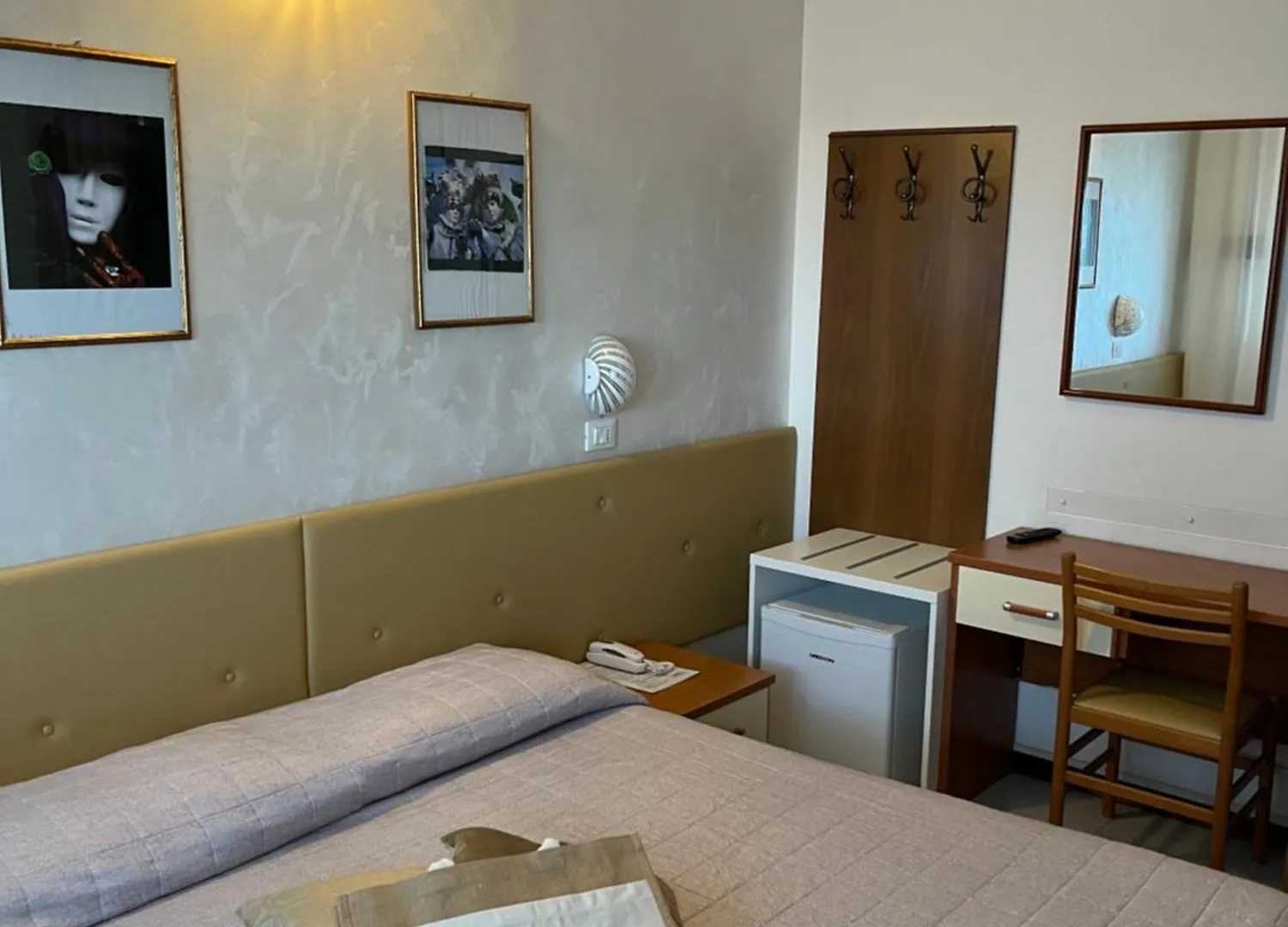 סוטומרינה Hotel Touring